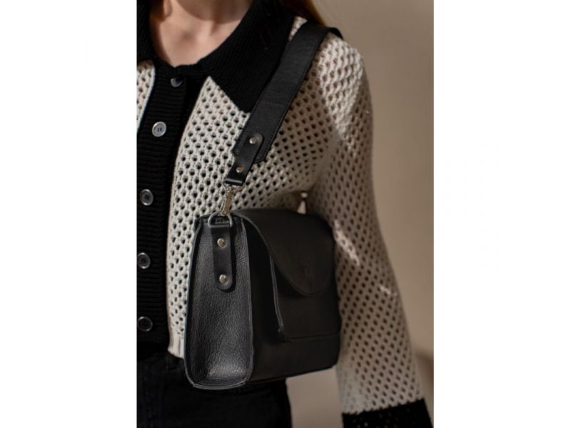 Женская кожаная сумка Liv черная, фото 4