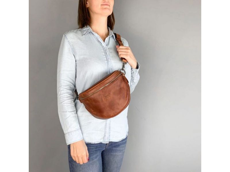 Кожаная сумка поясная-кроссбоди Vacation светло-коричневая винтажная, фото 6