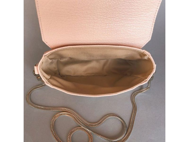 Женская кожаная сумочка Yoko пудровая, фото 4