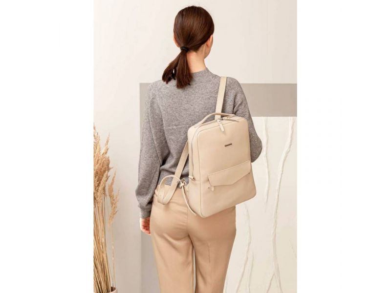 Кожаный женский городской рюкзак на молнии Cooper светло-бежевый флотар, фото 6