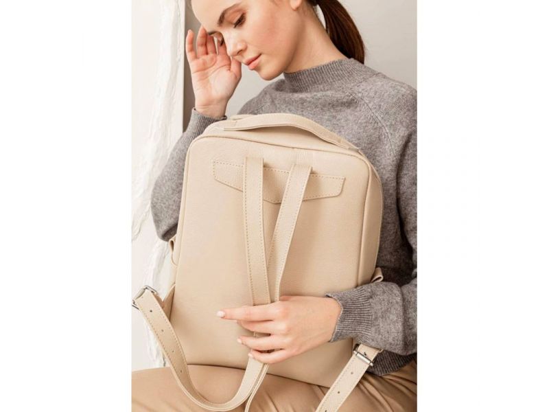 Кожаный женский городской рюкзак на молнии Cooper светло-бежевый флотар, фото 10