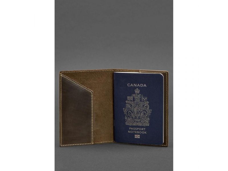 Кожаная обложка для паспорта с канадским гербом темно-коричневая Crazy Horse, фото 2