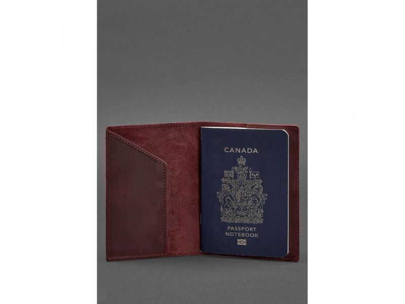 Кожаная обложка для паспорта с канадским гербом бордовая Crazy Horse, фото 2