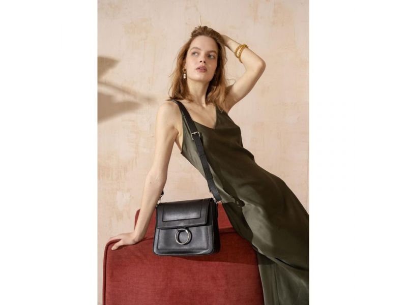 Женская кожаная сумка Jessie черная, фото 1