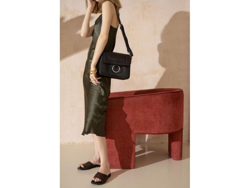 Женская кожаная сумка Jessie черная, фото 3