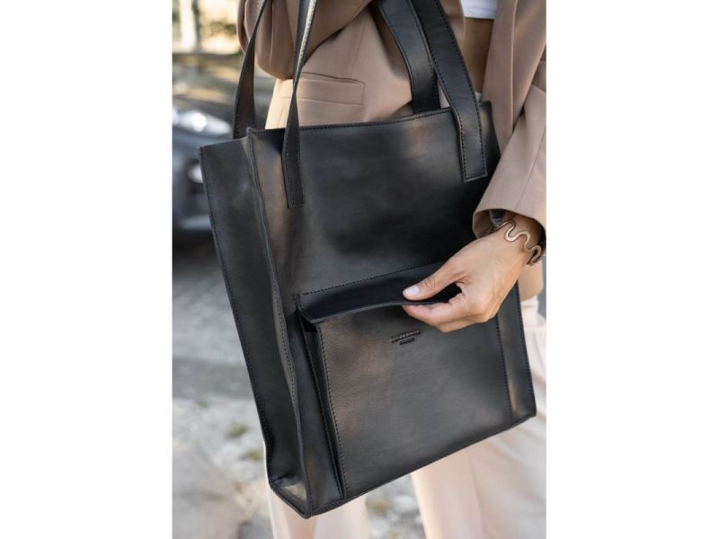 Кожаная женская сумка шоппер Бэтси с карманом черная Краст, фото 6