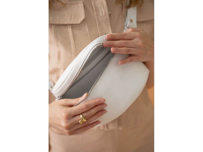 Кожаная поясная сумка белая, фото 4