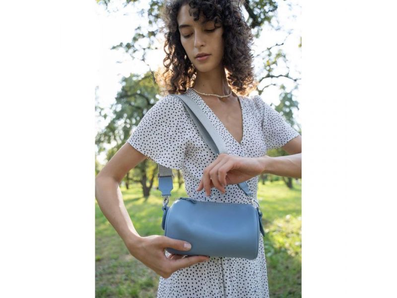 Кожаная сумка поясная-кроссбоди Cylinder голубая, фото 1