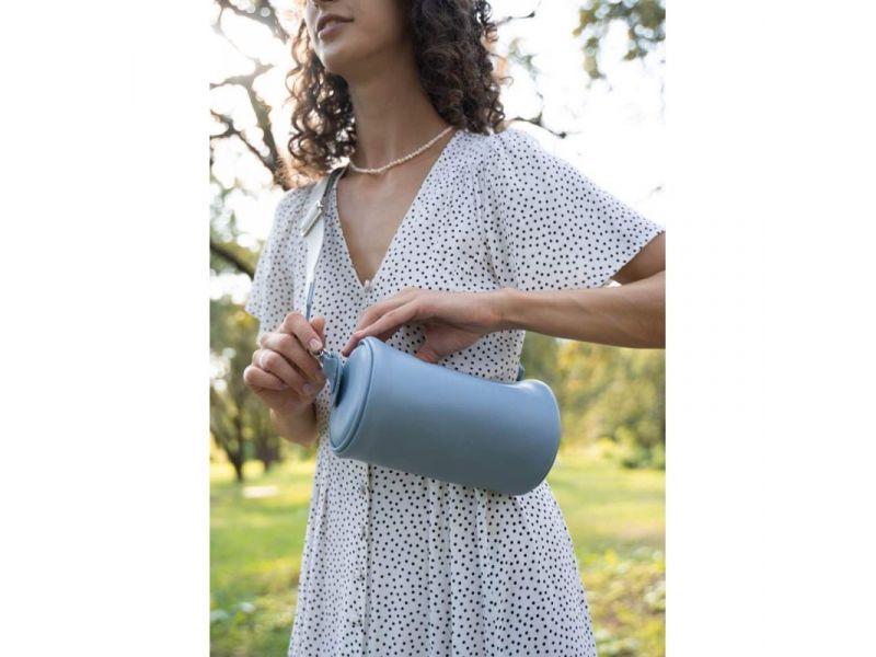 Кожаная сумка поясная-кроссбоди Cylinder голубая, фото 3