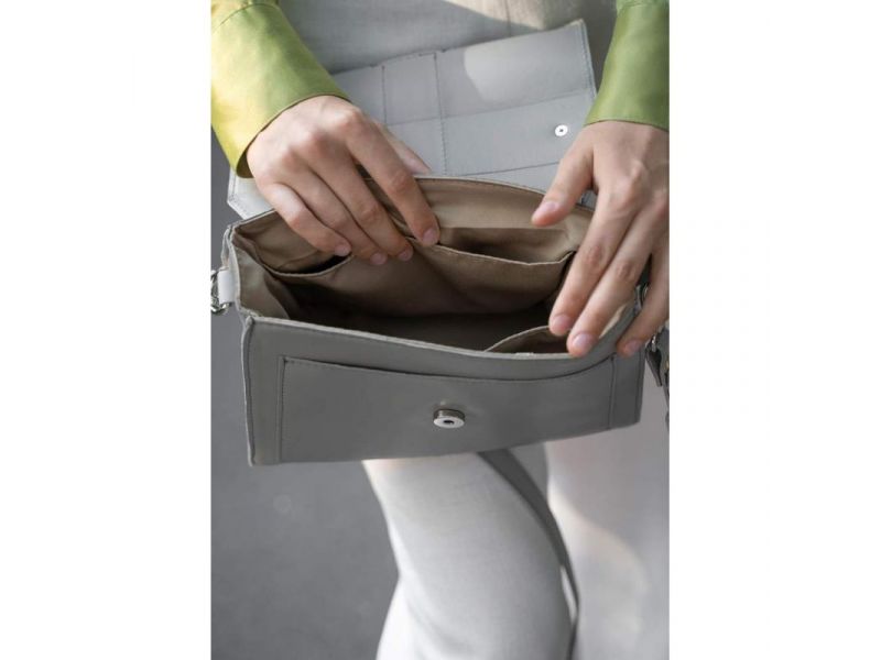 Женская кожаная сумка Ester серая, фото 4