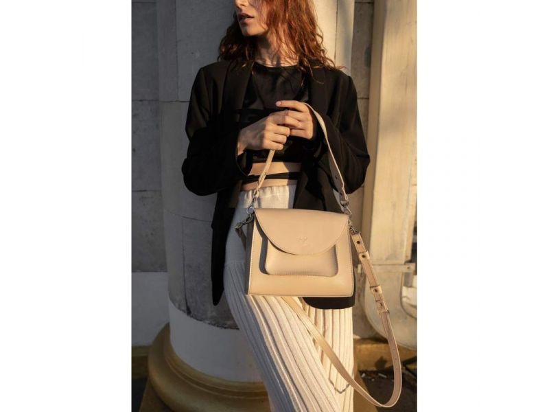 Женская кожаная сумка Liv бежевый краст, фото 1