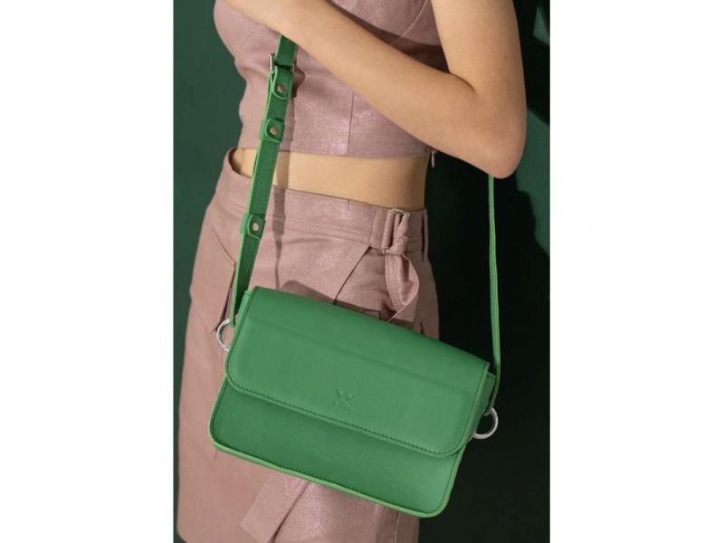 Женская кожаная мини сумка Moment зеленая, фото 1