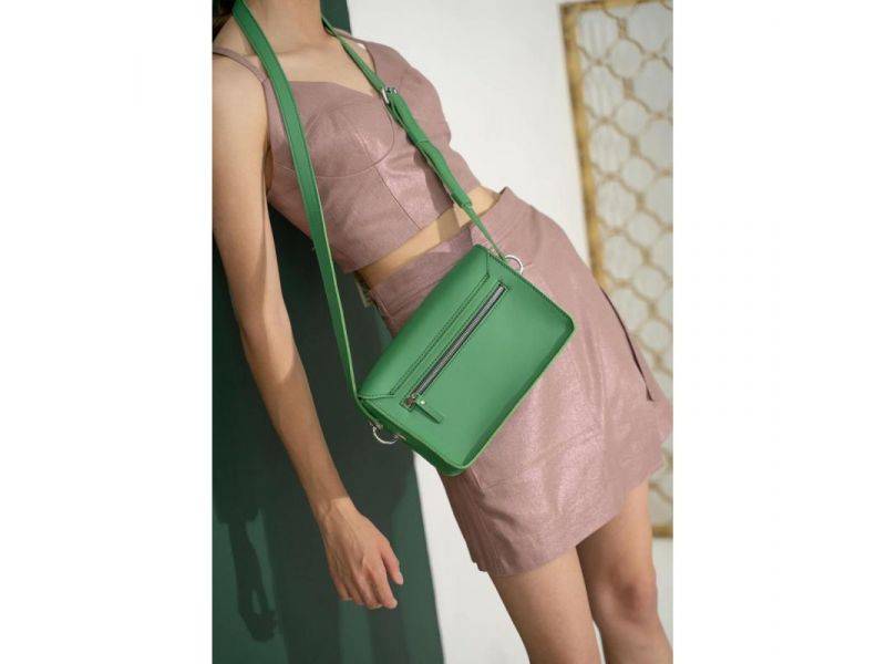 Женская кожаная мини сумка Moment зеленая, фото 4