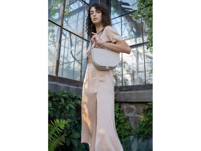 Женская кожаная сумка Ruby L светло-бежевая, фото 3