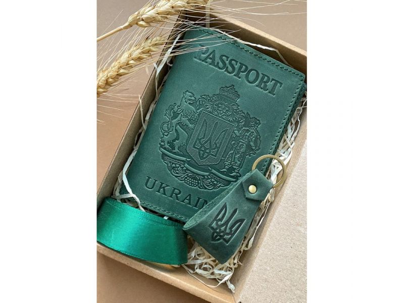 Подарочный набор кожаных аксессуаров с украинской символикой зеленый, фото 1