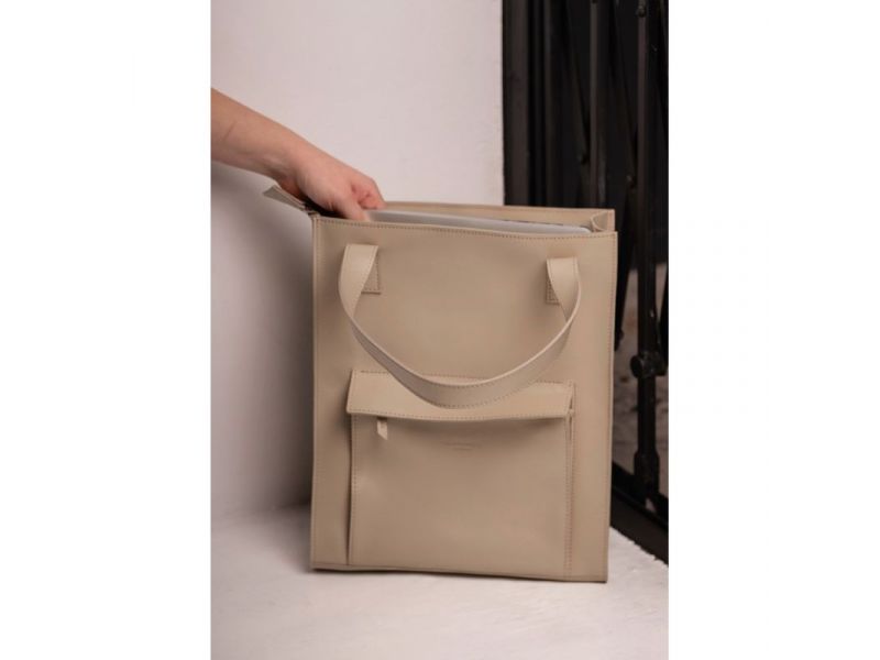 Кожаная женская сумка шоппер Бэтси с карманом светло-бежевая Краст, фото 7