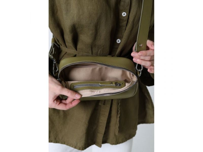 Женская кожаная сумка поясная/кроссбоди Holly оливковая, фото 5