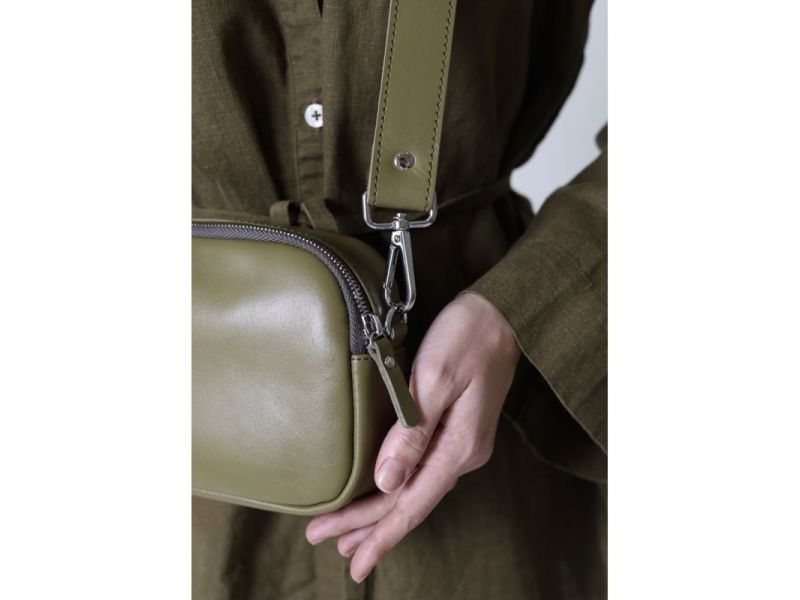 Женская кожаная сумка поясная/кроссбоди Holly оливковая, фото 6