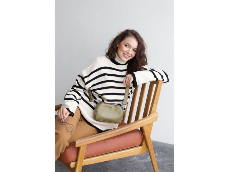 Женская кожаная сумка поясная/кроссбоди Holly оливковая, фото 8