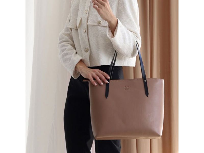 Кожаный шоппер Walker Mini карамель краст, фото 8