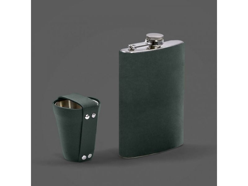 Набор с флягой и рюмками в кожаном чехле зеленый Crazy Horse, фото 3