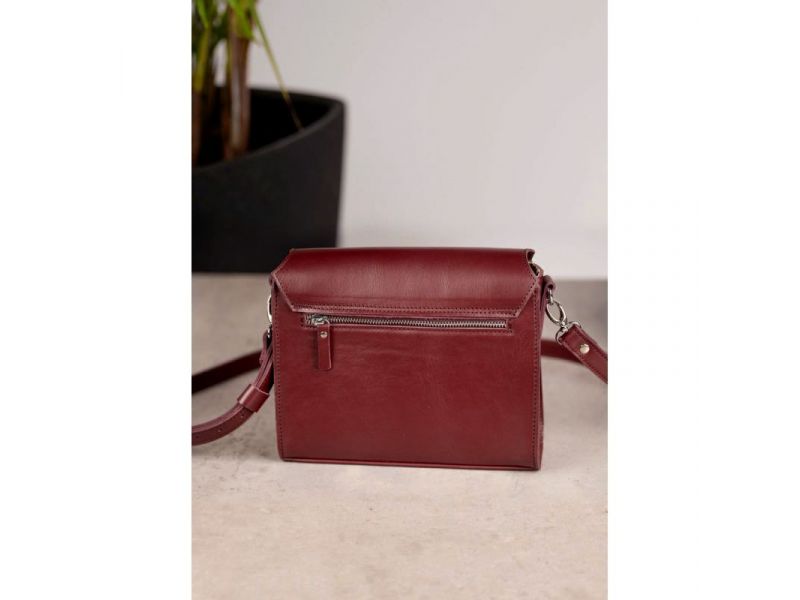 Женская кожаная сумка Liv бордовая, фото 10