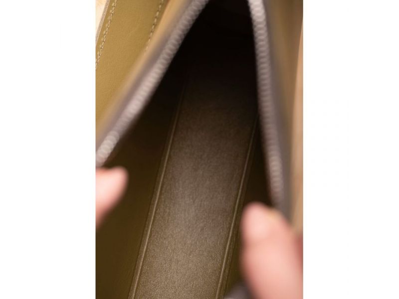 Женская кожаная сумка Sally оливковая, фото 7