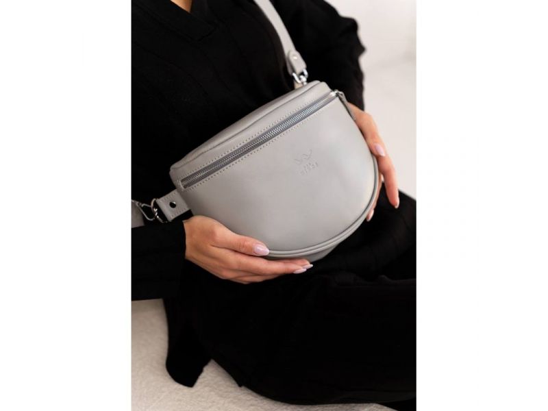 Кожаная сумка поясная-кроссбоди Vacation серый краст, фото 1