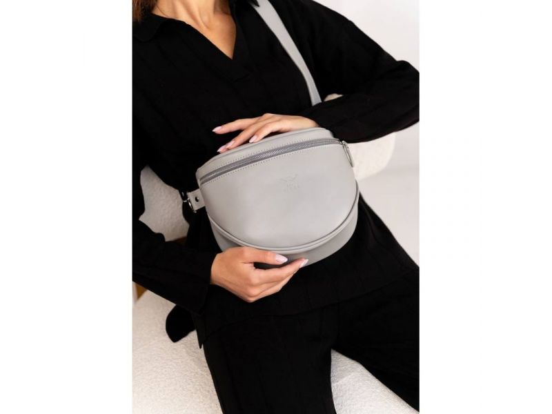 Кожаная сумка поясная-кроссбоди Vacation серый краст, фото 2