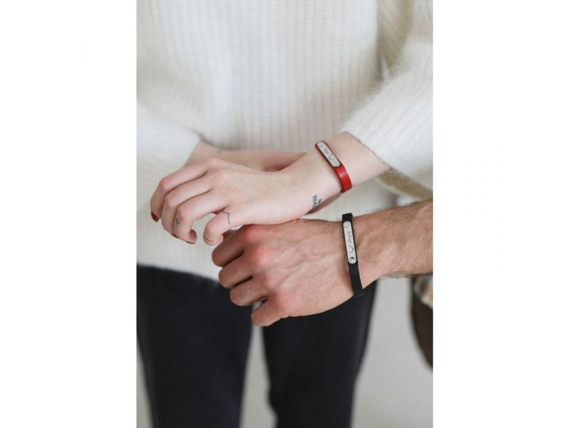 Набор кожаных браслетов  “Завжди поруч”  черный и красный, фото 3