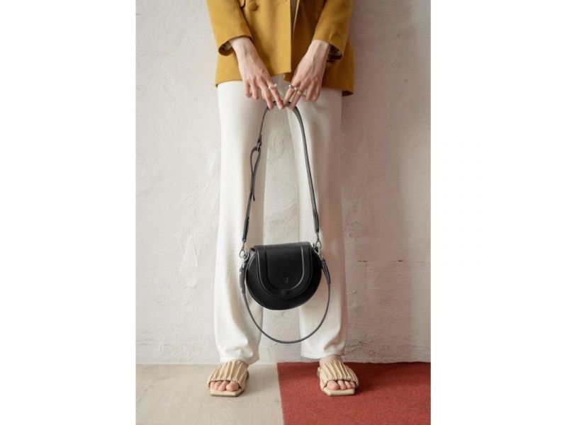 Женская кожаная сумка Mandy черная, фото 2