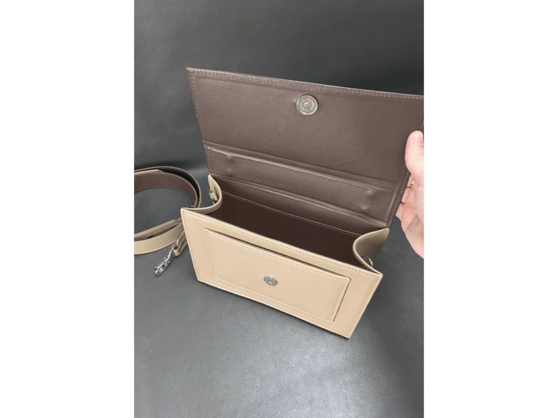 Женская кожаная сумка Grace темно-бежевый/бежевый, фото 8
