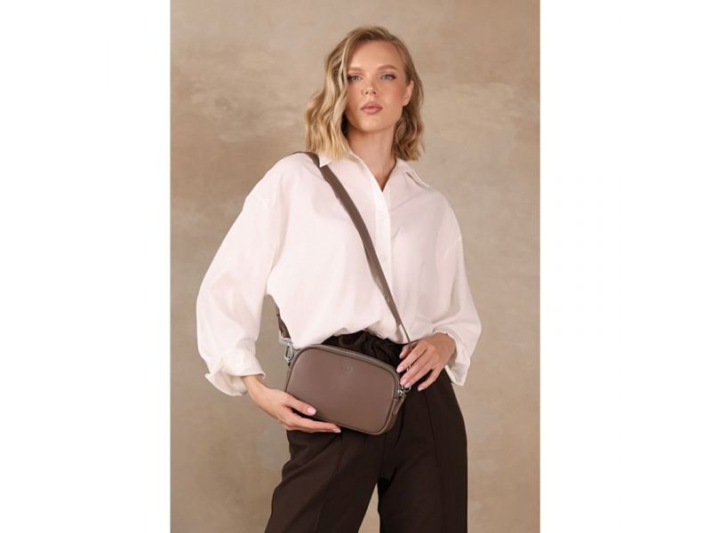 Женская кожаная сумка поясная/кроссбоди Holly темно-бежевая, фото 2