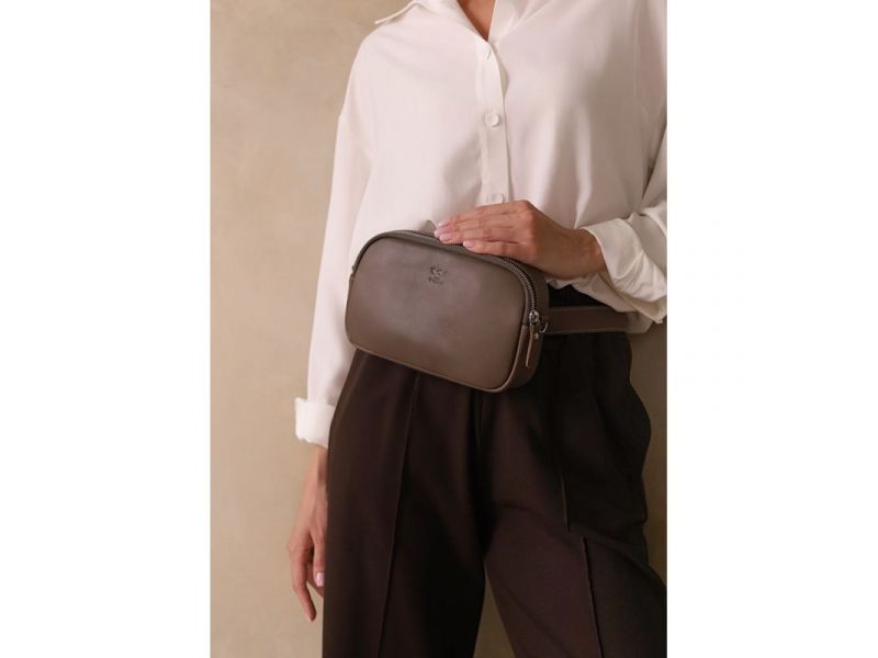 Женская кожаная сумка поясная/кроссбоди Holly темно-бежевая, фото 8