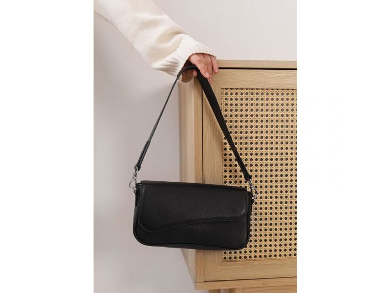 Женская кожаная сумка Nona черная краст, фото 8