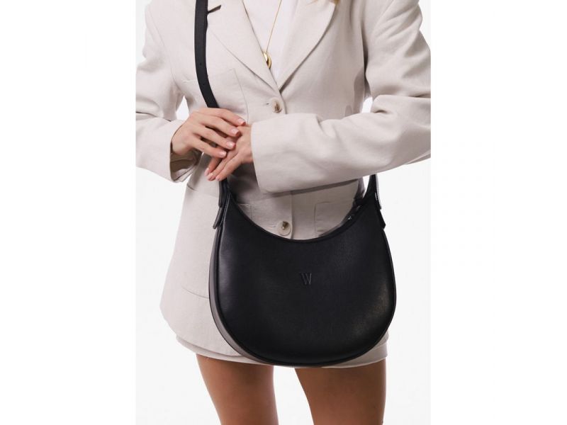 Женская кожаная сумка Vivian черная, фото 3