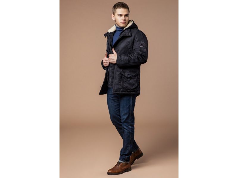 Черная зимняя мужская парка прямого фасона модель 34568, фото 3