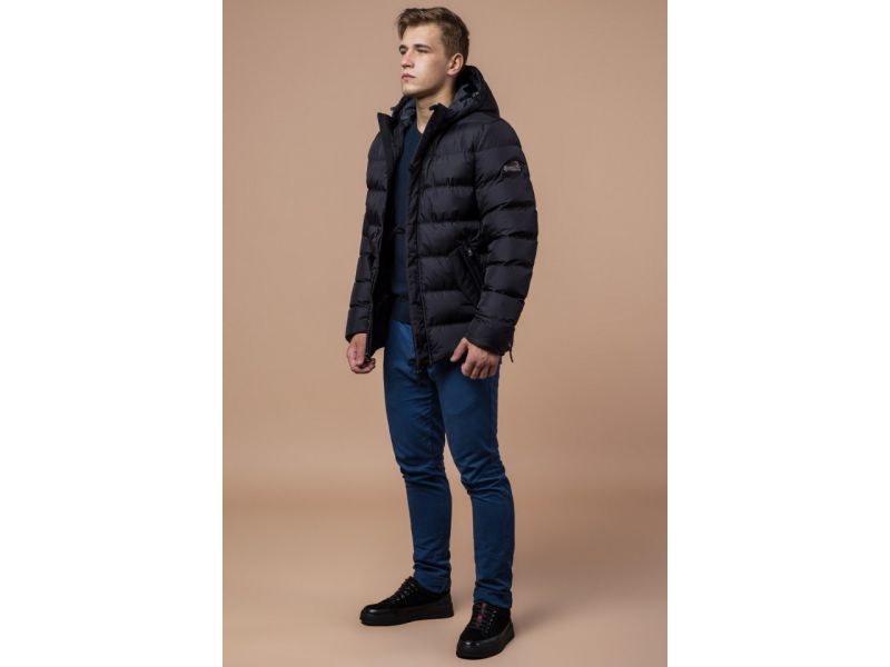 Черная мужская зимняя куртка с ветрозащитной планкой модель 30380, фото 3