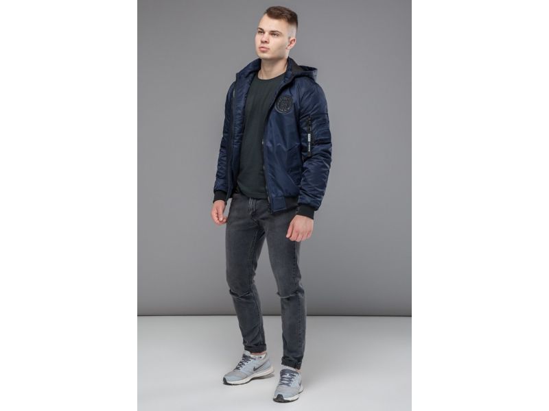 Темно-синий бомбер осенне-весенний молодежный мужской с нашивкой модель 30525, фото 3
