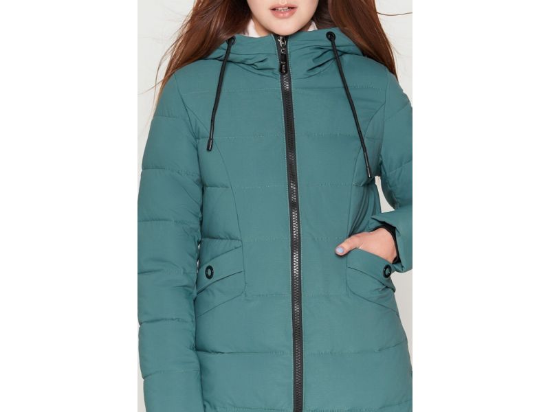 Зеленый пуховик молодежный на зиму женский модель 25595, фото 6
