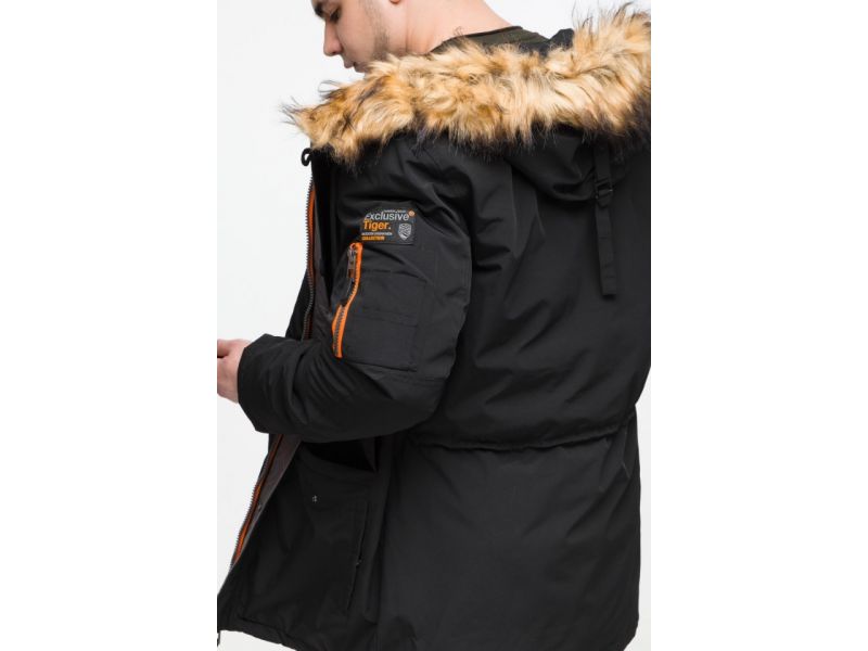 Черная молодежная мужская парка с опушкой зимняя модель 25520, фото 8