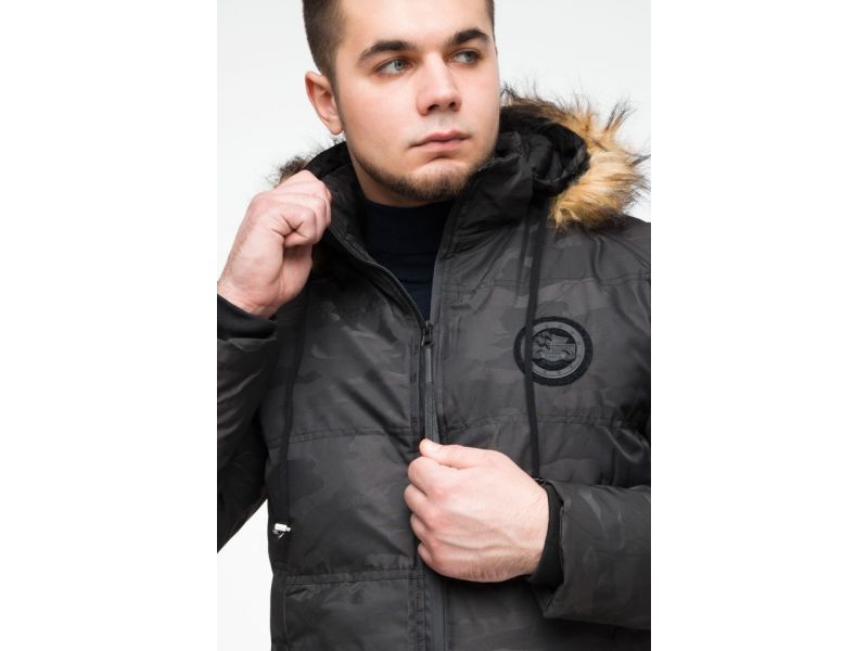 Черная мужская молодежная дизайнерская зимняя куртка модель 25310, фото 8