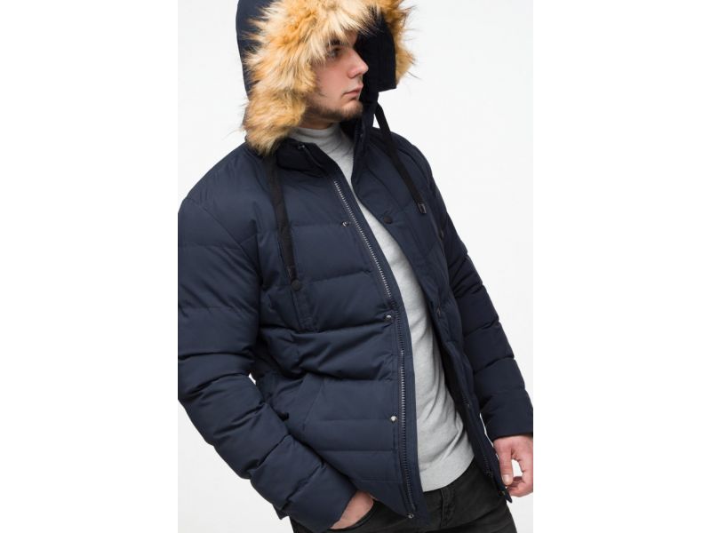 Темно-синяя молодежная мужская куртка зимняя с опушкой модель 25370, фото 8