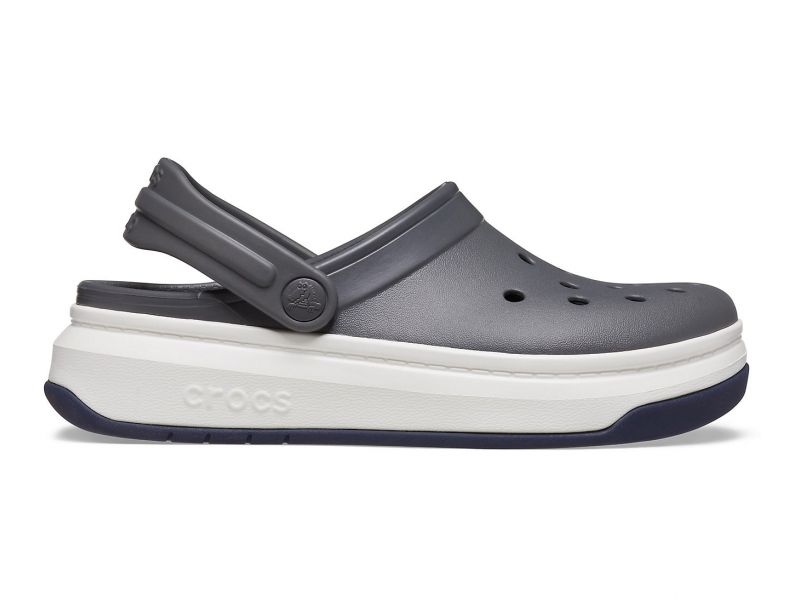 Кроксы серые с белым на толстой подошве Crocband™ Full Force Clog, фото 3