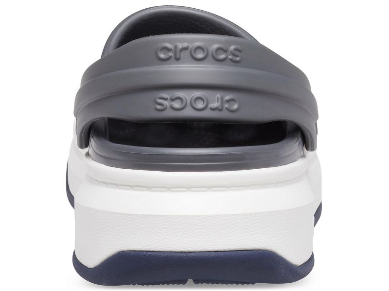 Кроксы серые с белым на толстой подошве Crocband™ Full Force Clog, фото 5